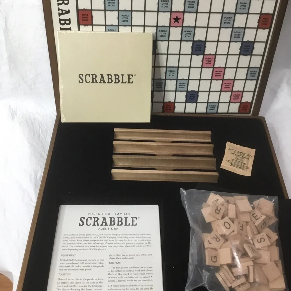WS Game Company Scrabble Deluxe Vintage Edition Rotating Game Board Wood 2020